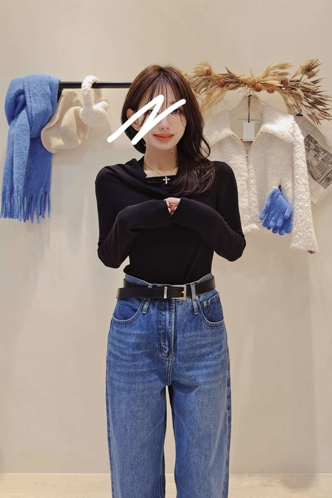 LINE_ALBUM_20251203(三) OLIVE秋冬韓國連線-原始檔3(服飾類)_260105_6