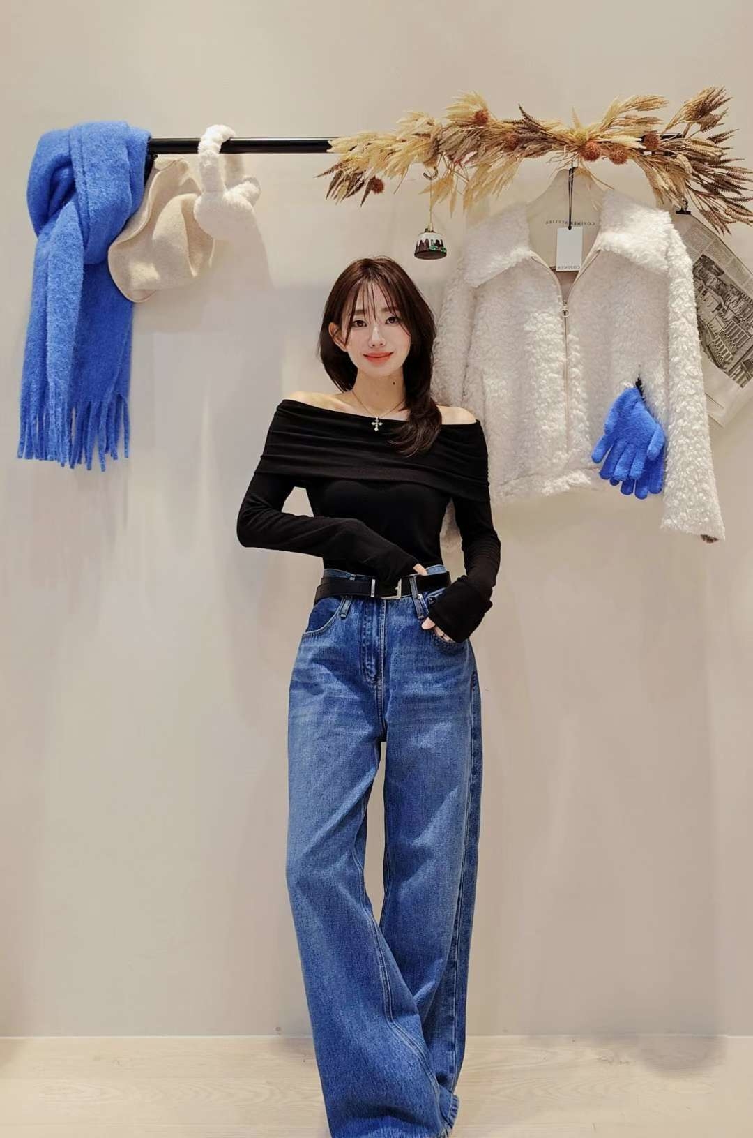 LINE_ALBUM_20251203(三) OLIVE秋冬韓國連線-原始檔3(服飾類)_260105_8