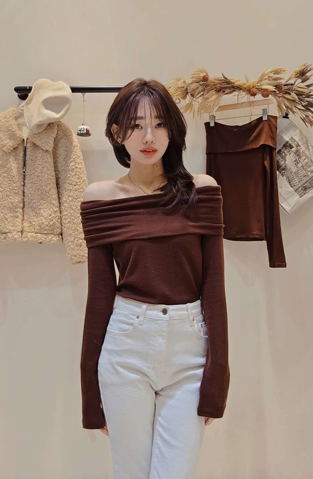 LINE_ALBUM_20251203(三) OLIVE秋冬韓國連線-原始檔3(服飾類)_260105_9