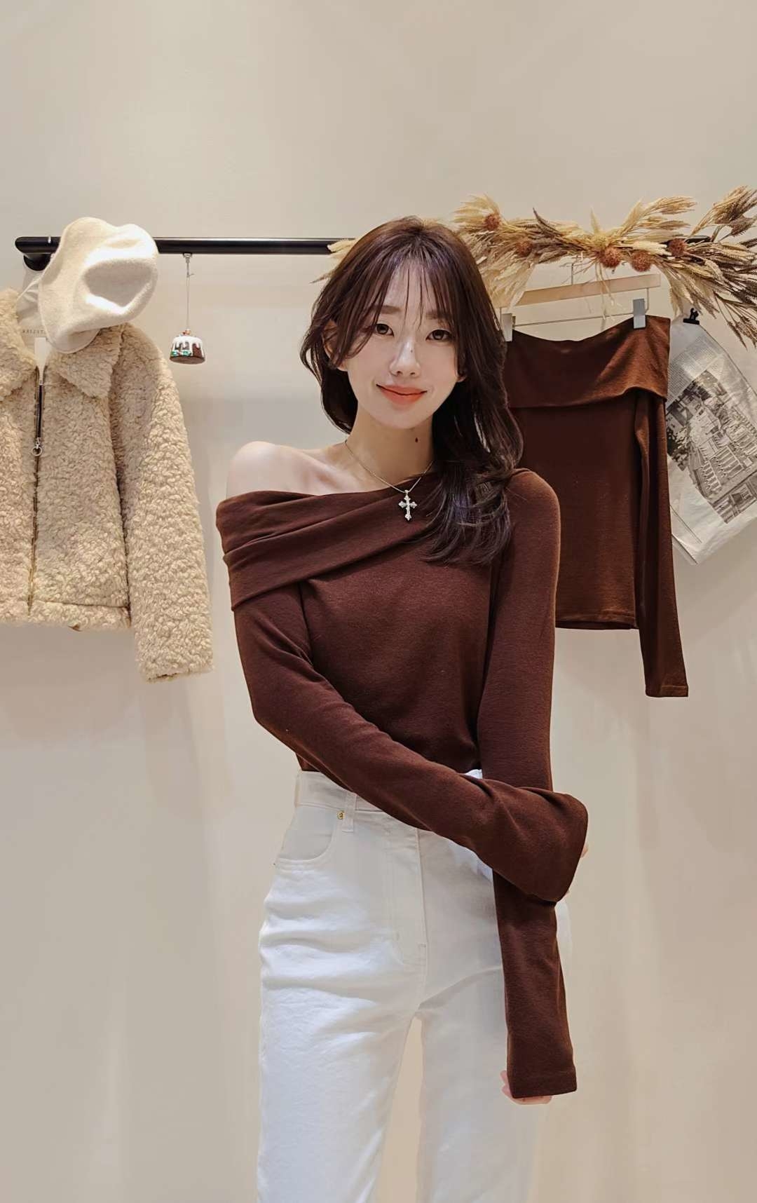 LINE_ALBUM_20251203(三) OLIVE秋冬韓國連線-原始檔3(服飾類)_260105_12