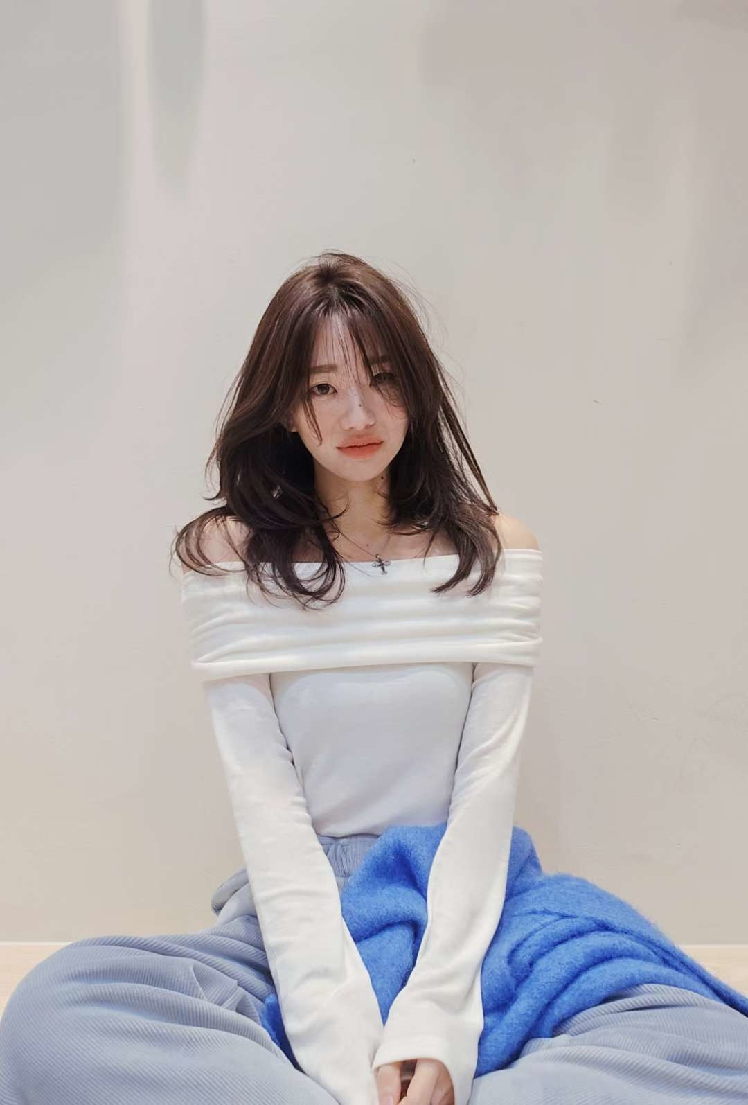 LINE_ALBUM_20251203(三) OLIVE秋冬韓國連線-原始檔3(服飾類)_260105_26