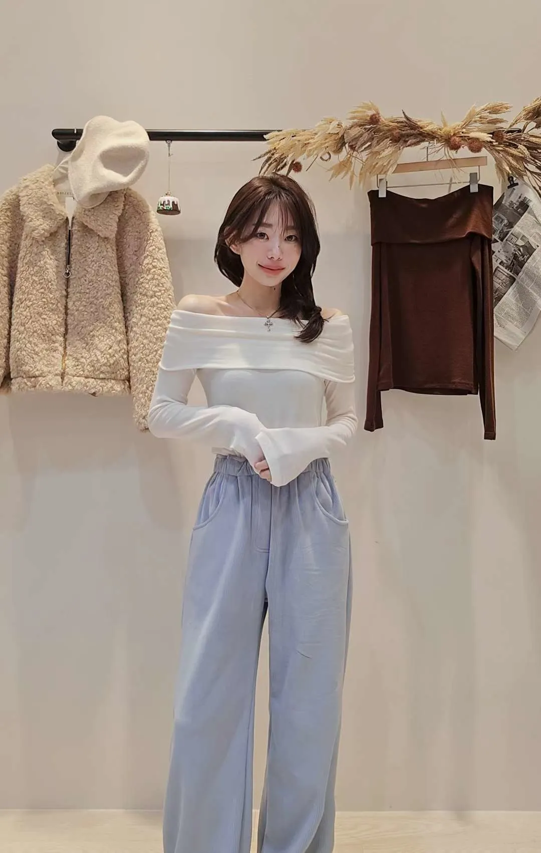 LINE_ALBUM_20251203(三) OLIVE秋冬韓國連線-原始檔3(服飾類)_260105_28