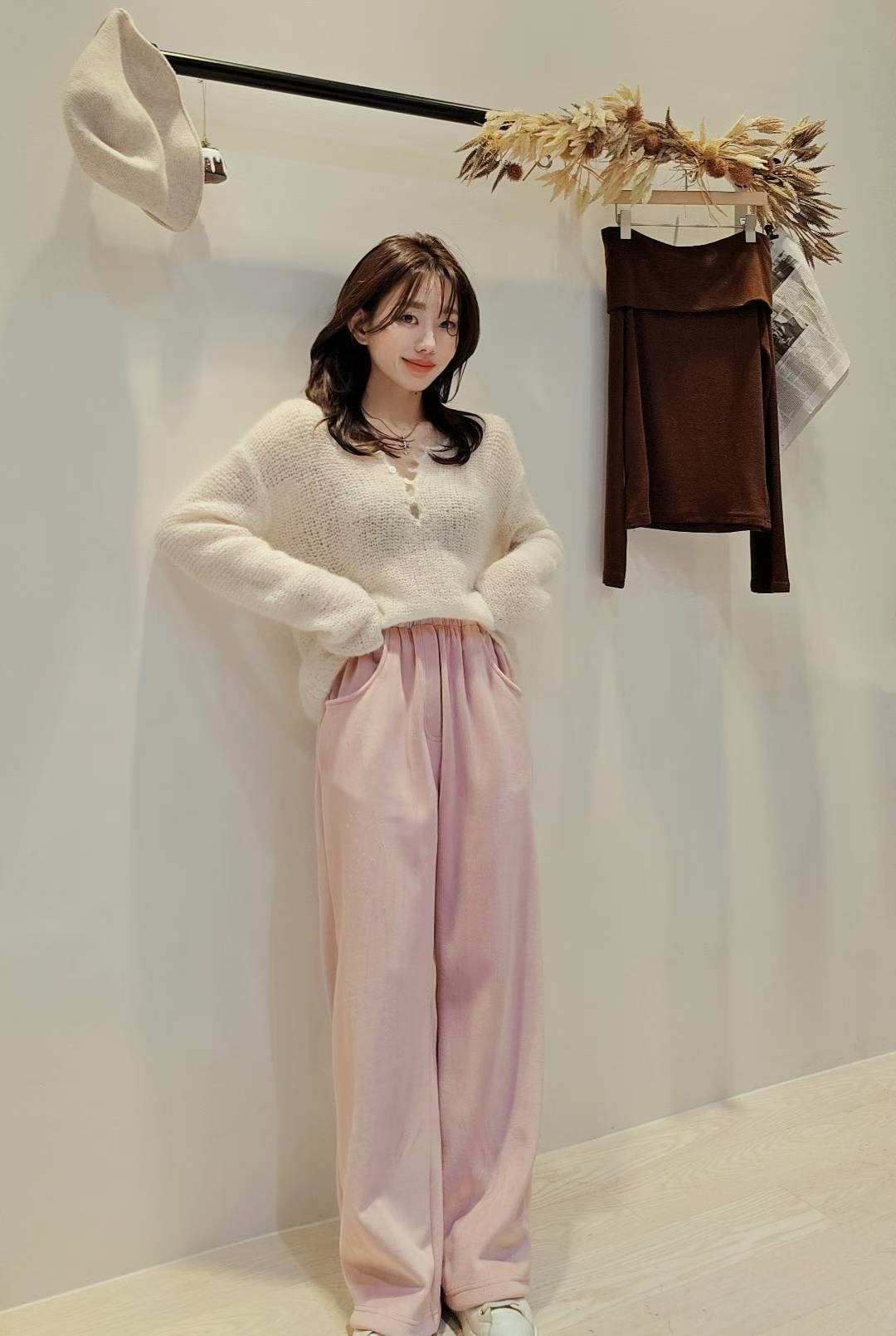 LINE_ALBUM_20251203(三) OLIVE秋冬韓國連線-原始檔3(服飾類)_260106_21