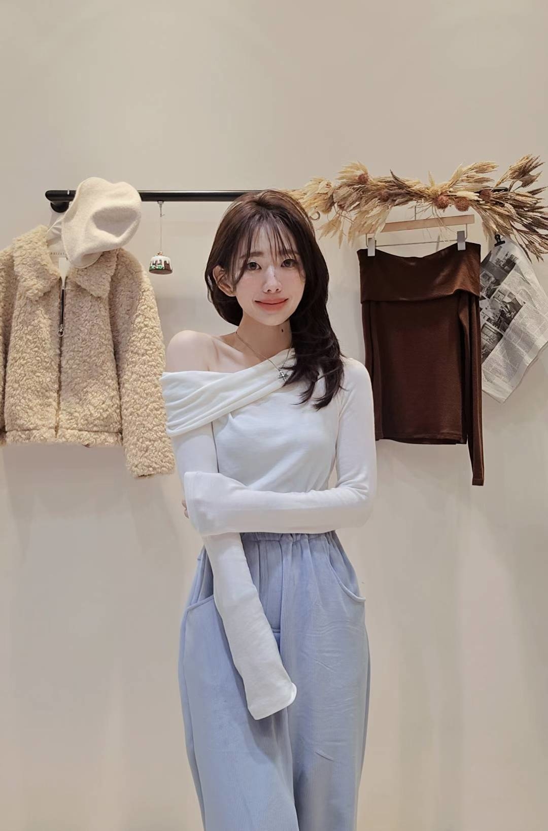 LINE_ALBUM_20251203(三) OLIVE秋冬韓國連線-原始檔3(服飾類)_260106_28