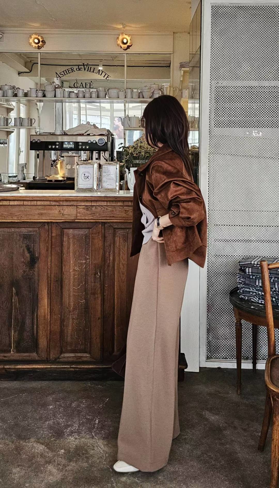 LINE_ALBUM_20251203(三) OLIVE秋冬韓國連線-原始檔3(服飾類)_260106_52