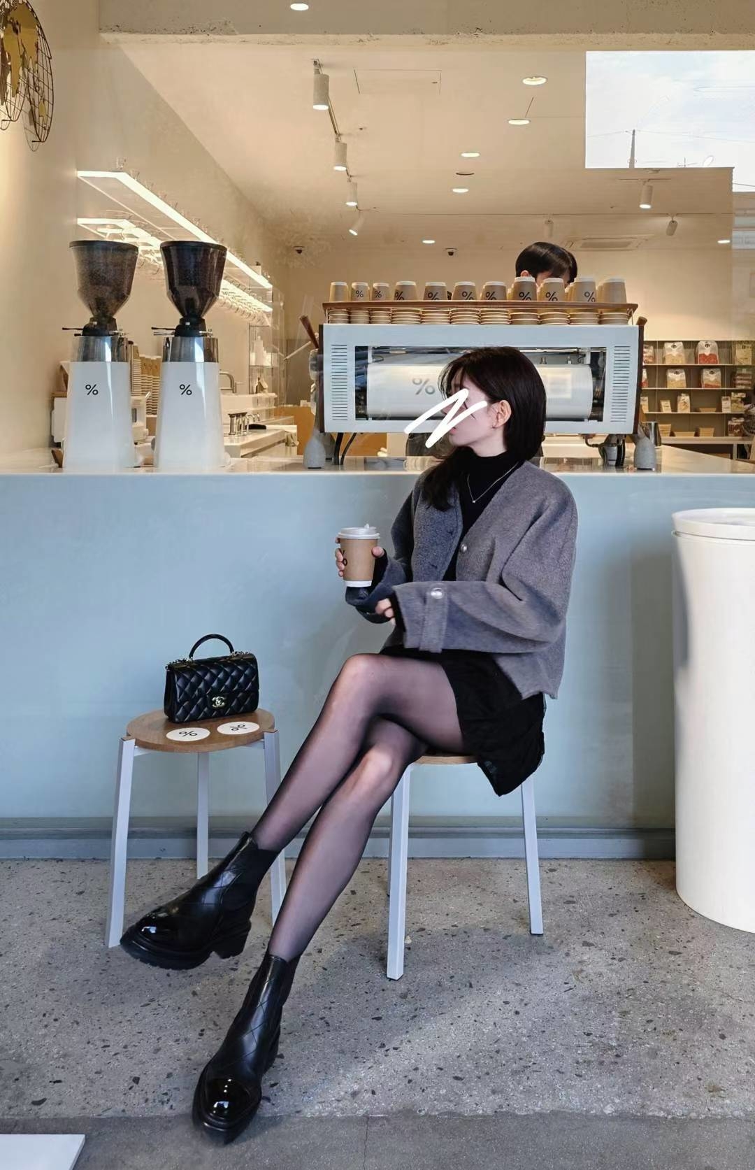 LINE_ALBUM_20251203(三) OLIVE秋冬韓國連線-原始檔3(服飾類)_260106_84