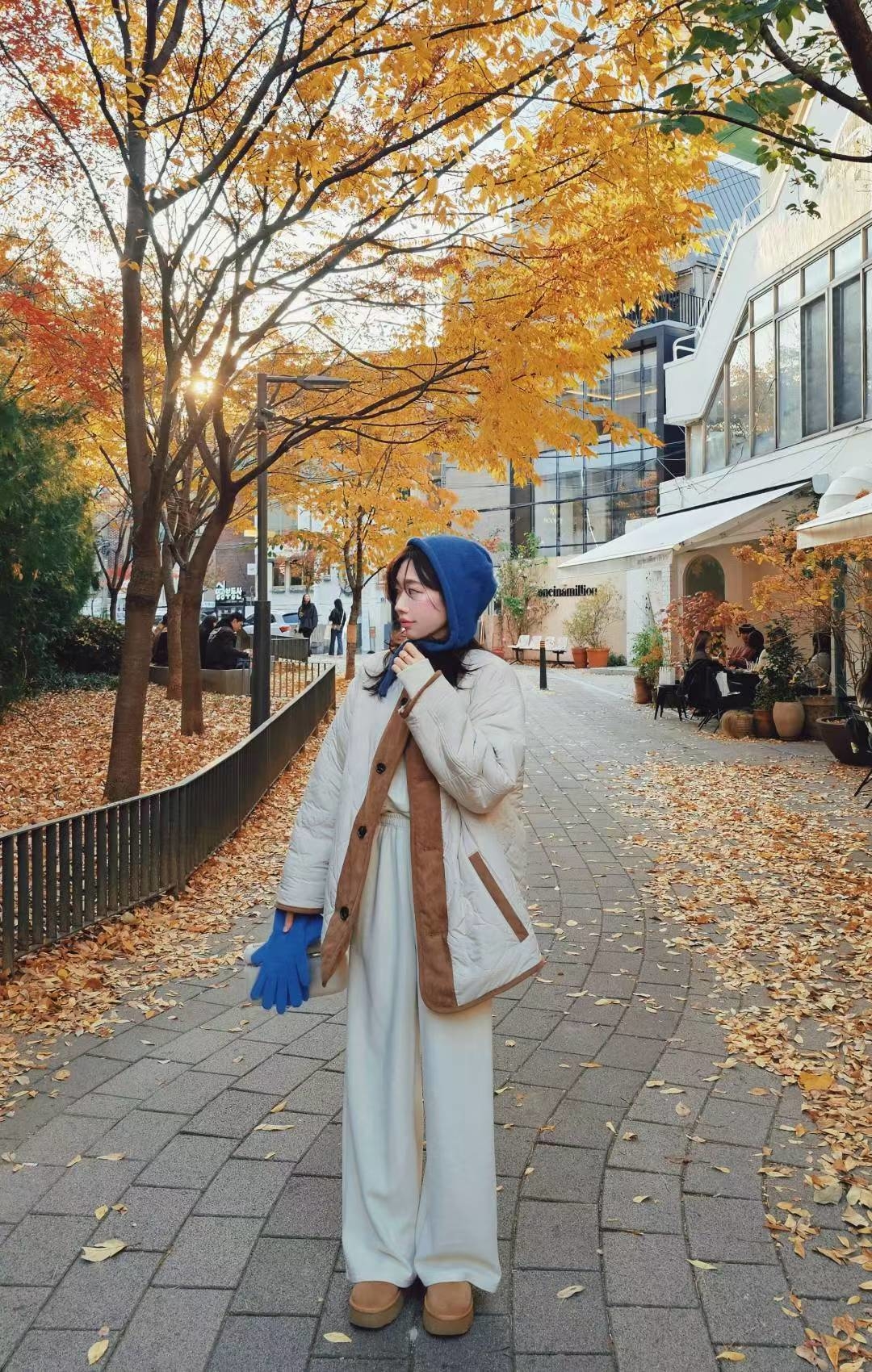 LINE_ALBUM_20251203(三) OLIVE秋冬韓國連線-原始檔3(服飾類)_260106_132