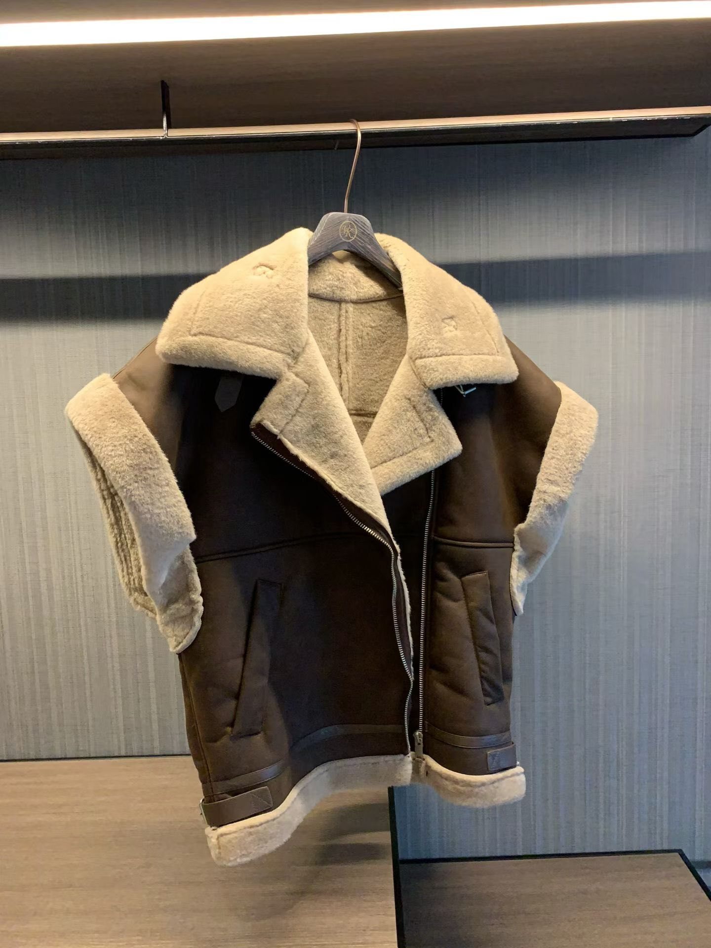 569074218_844011238065637_3425655608596834138_n