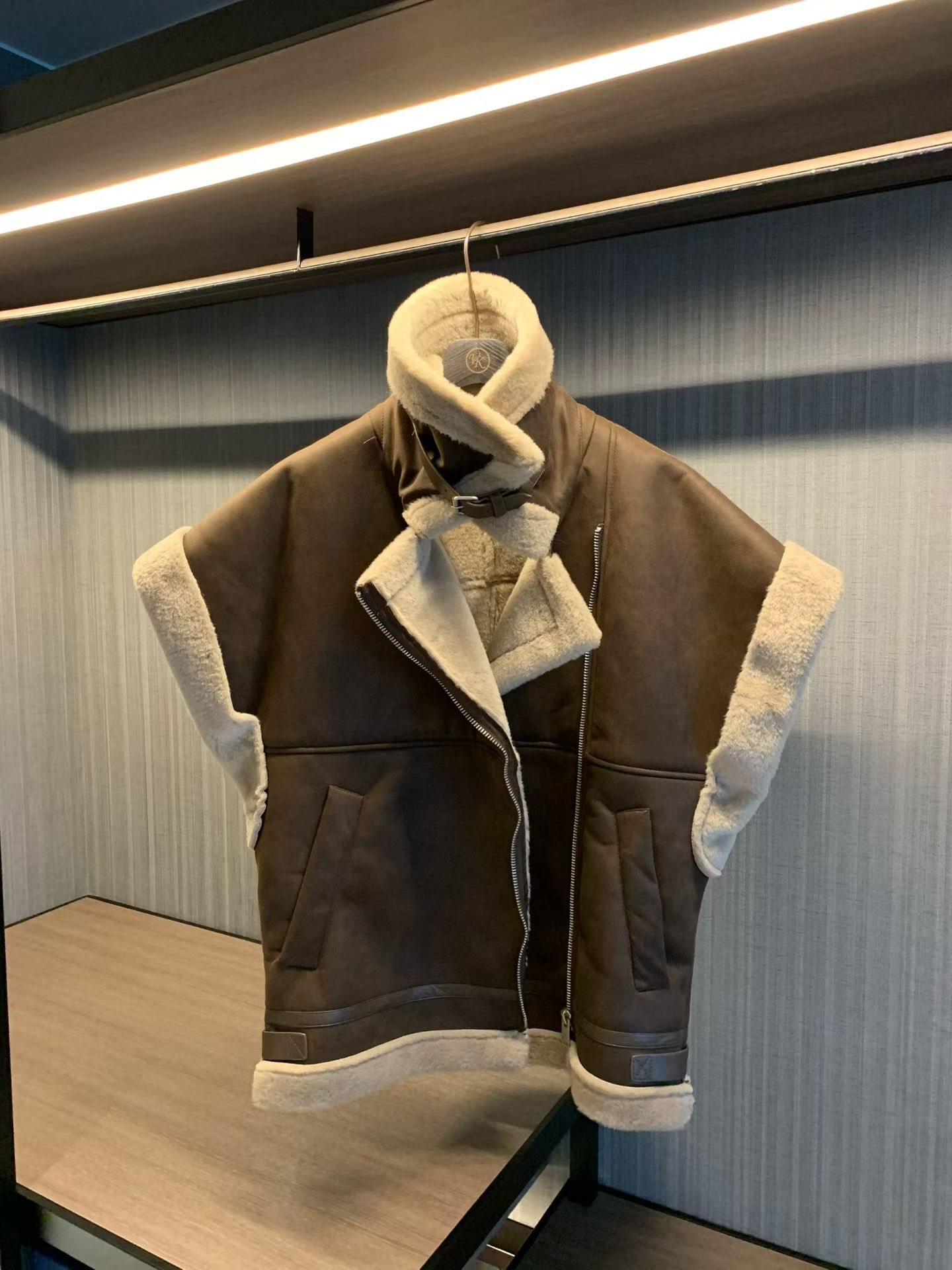 570999051_844011108065650_6203160753020195172_n