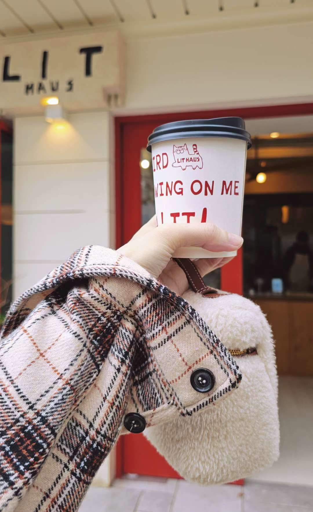 LINE_ALBUM_20251031(五) OLIVE秋冬韓國連線-原始檔2(服飾類)_251107_24