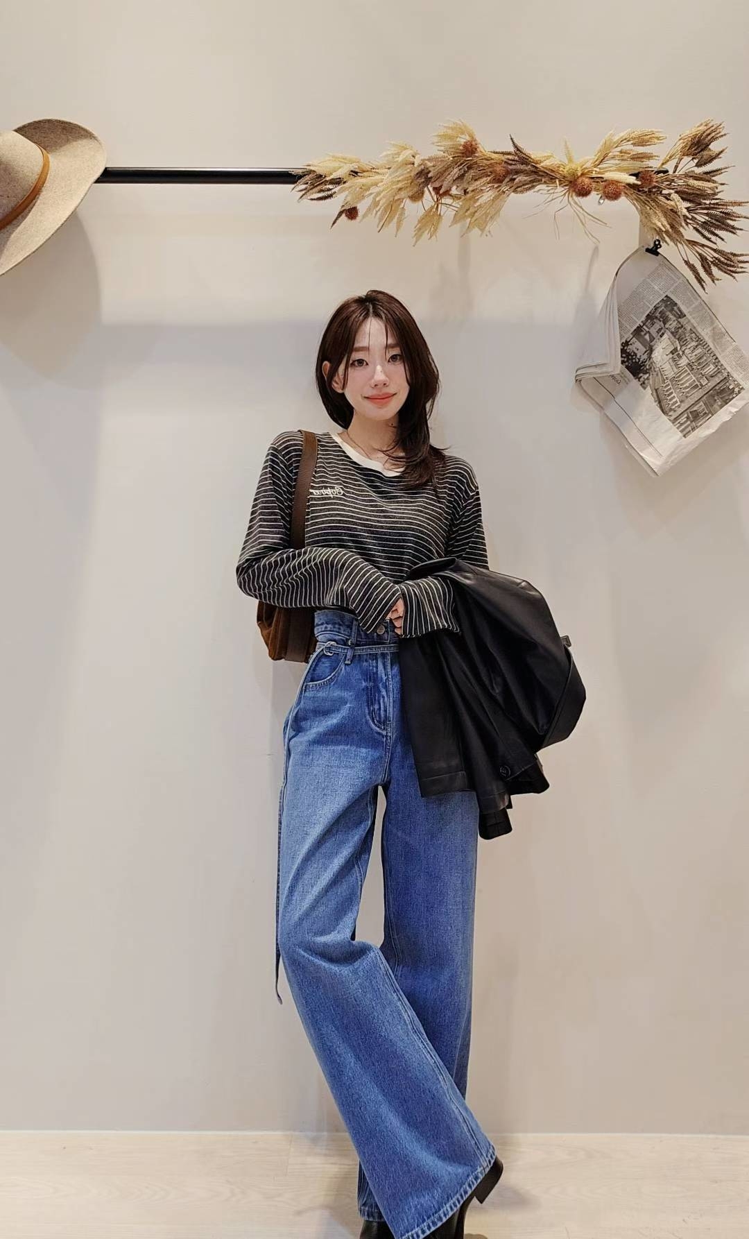 LINE_ALBUM_20251031(五) OLIVE秋冬韓國連線-原始檔2(服飾類)_251107_47