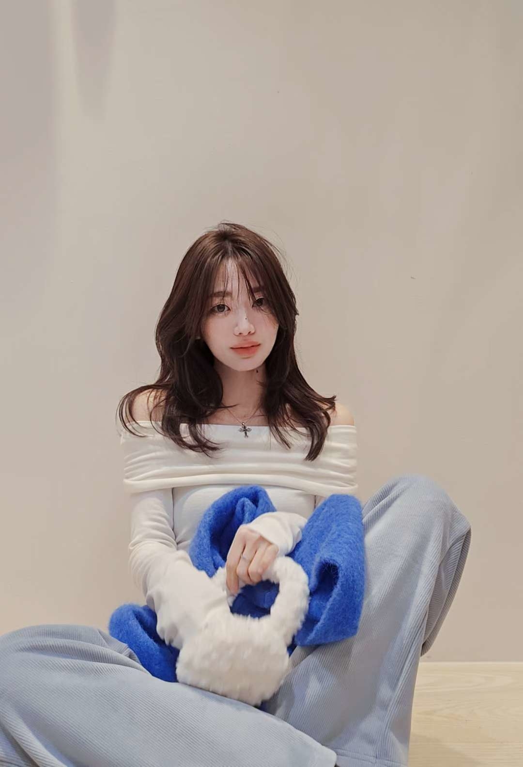 LINE_ALBUM_20251203(三) OLIVE秋冬韓國連線-原始檔3(服飾類)_260105_27