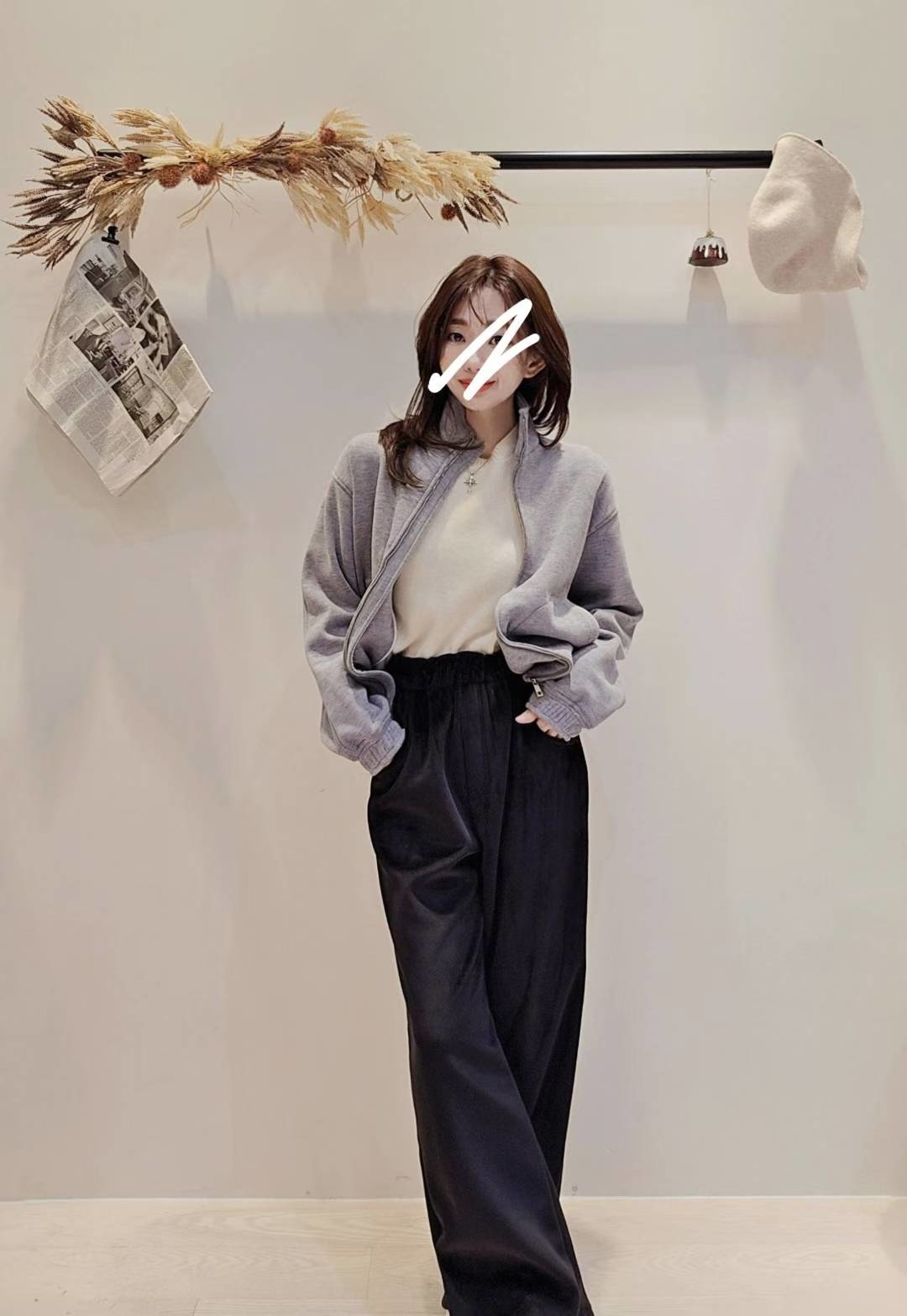 LINE_ALBUM_20251203(三) OLIVE秋冬韓國連線-原始檔3(服飾類)_260106_1