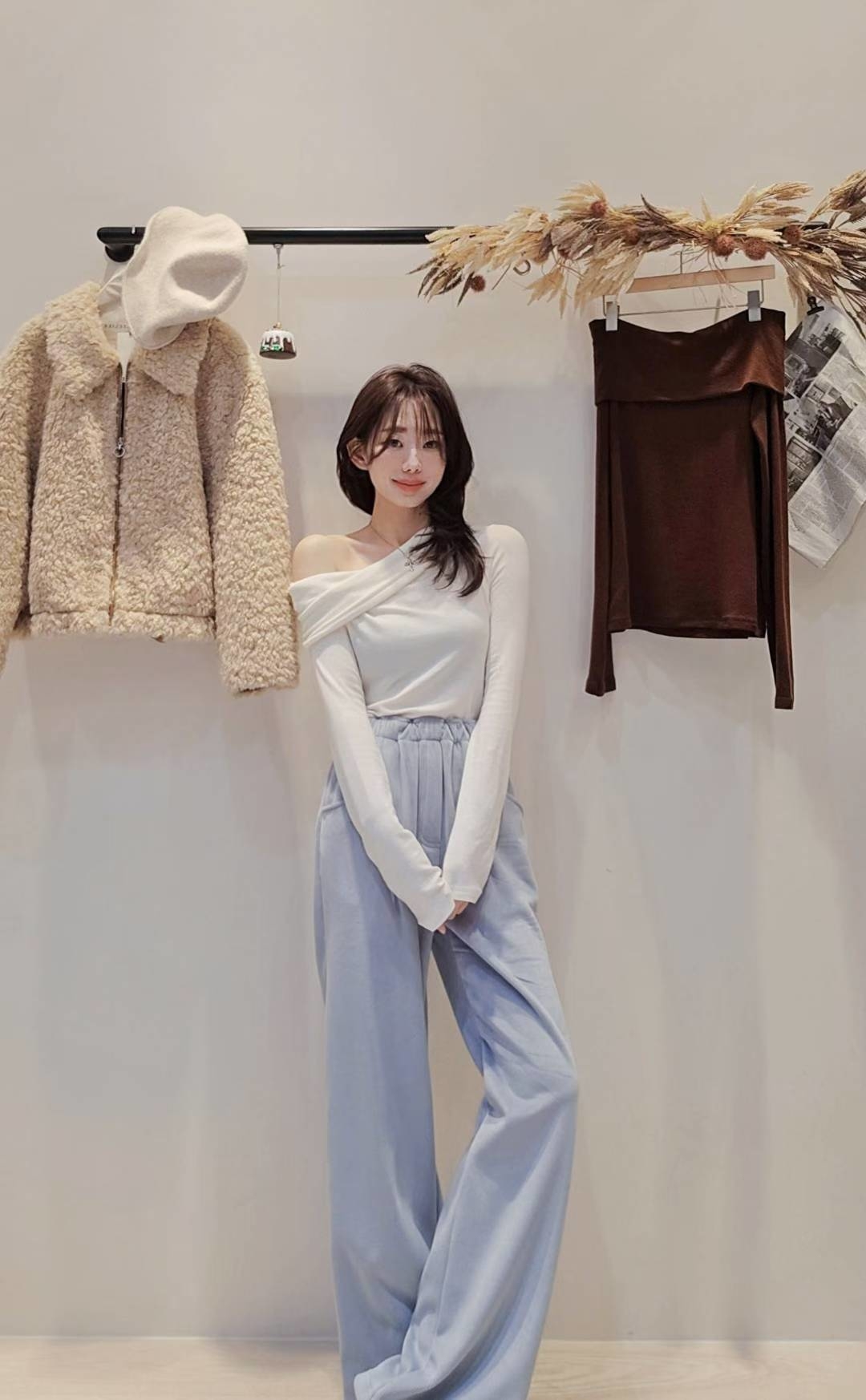 LINE_ALBUM_20251203(三) OLIVE秋冬韓國連線-原始檔3(服飾類)_260106_26