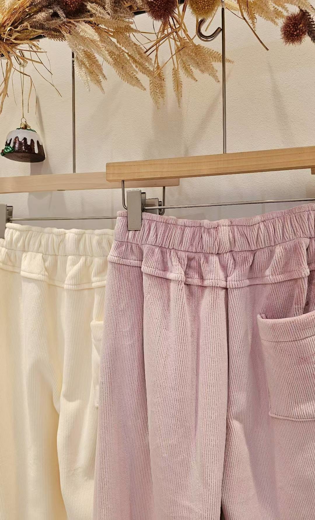 LINE_ALBUM_20251203(三) OLIVE秋冬韓國連線-原始檔3(服飾類)_260106_13