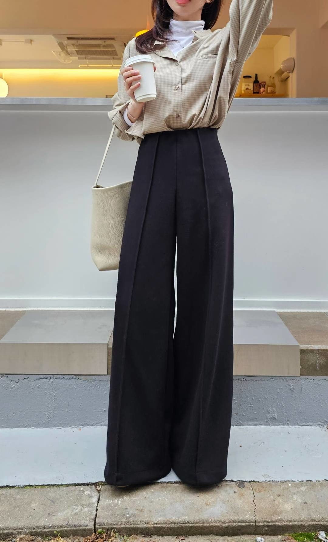 LINE_ALBUM_20251203(三) OLIVE秋冬韓國連線-原始檔3(服飾類)_260106_54