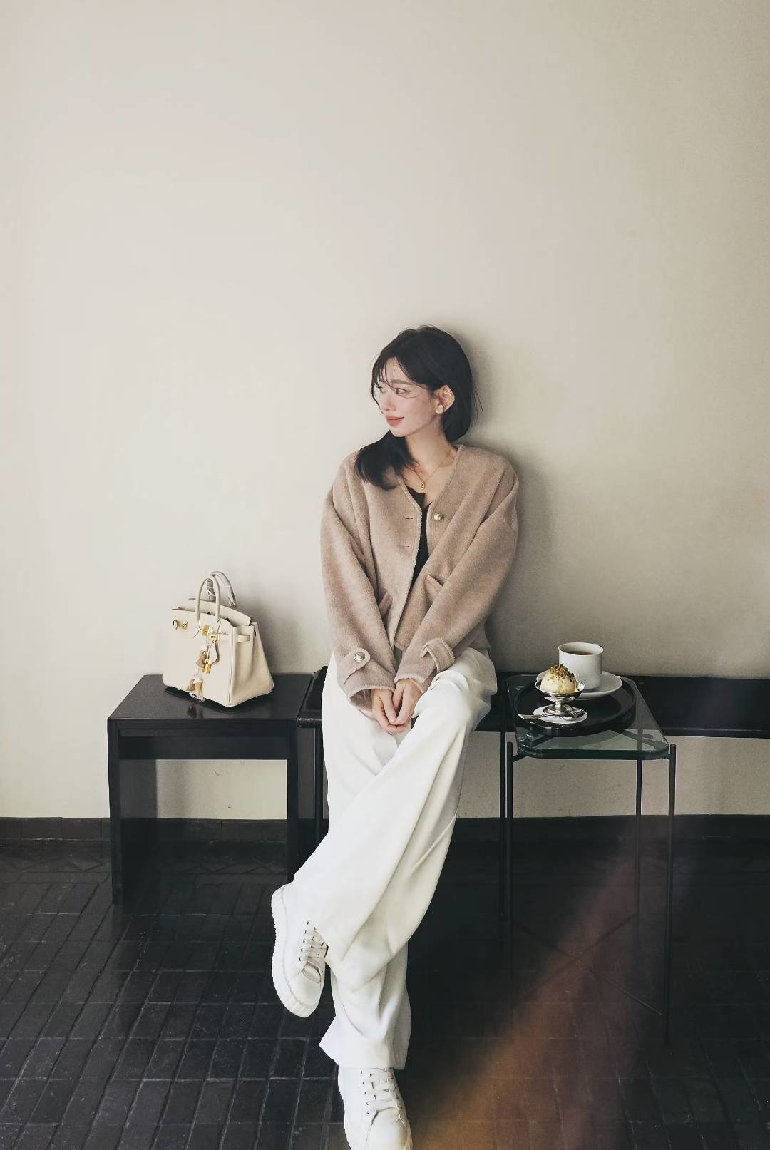 LINE_ALBUM_20251203(三) OLIVE秋冬韓國連線-原始檔3(服飾類)_260106_77