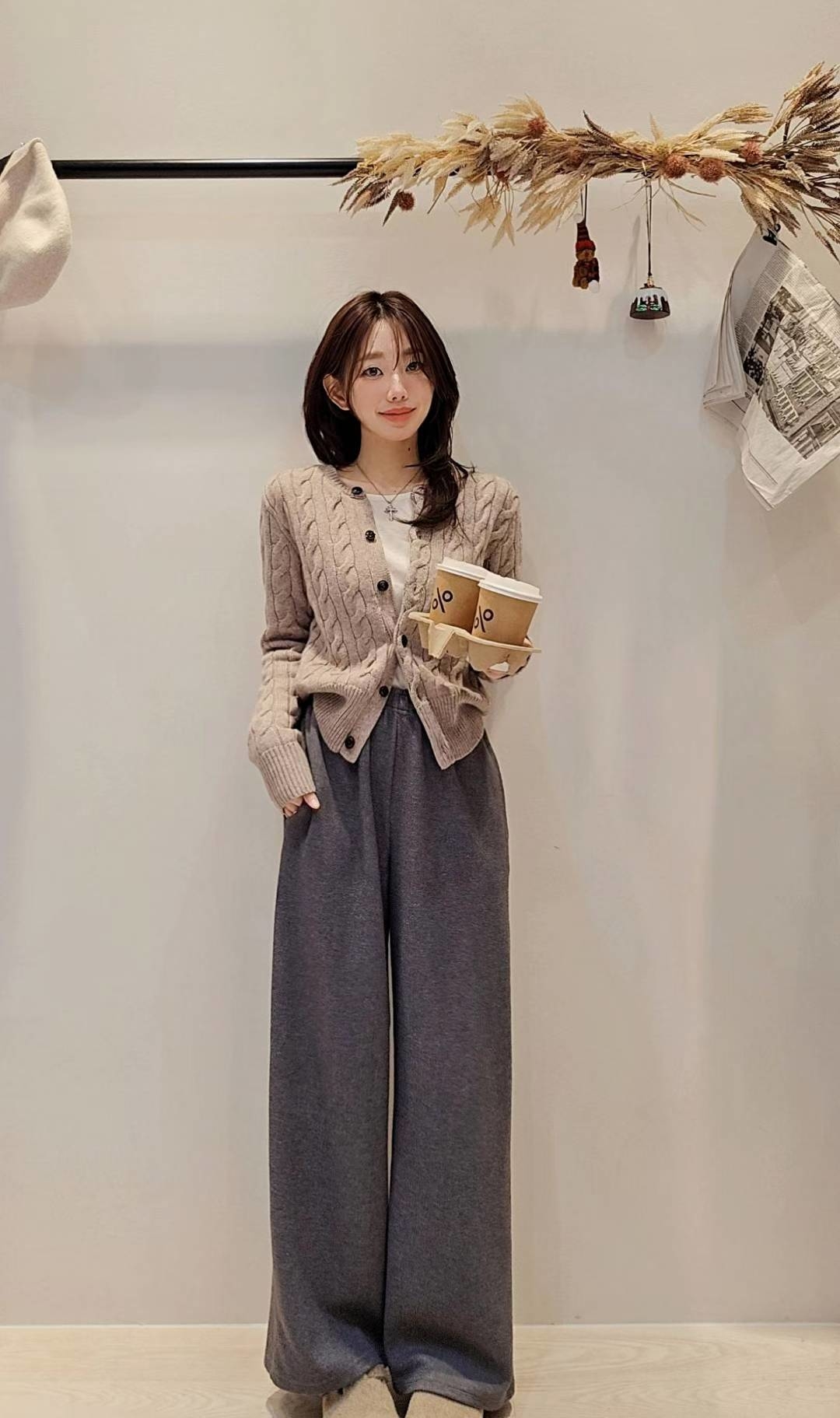 LINE_ALBUM_20251226(五) OLIVE秋冬韓國連線-原始檔3(服飾類)_260109_26