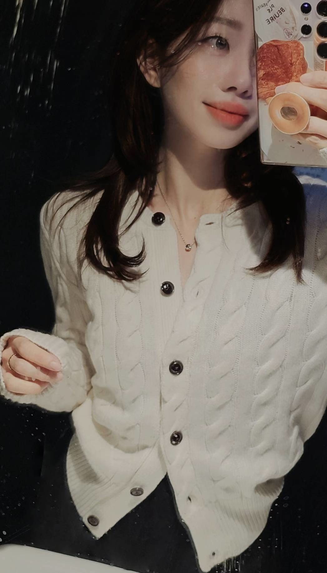 LINE_ALBUM_20251226(五) OLIVE秋冬韓國連線-原始檔3(服飾類)_260109_24