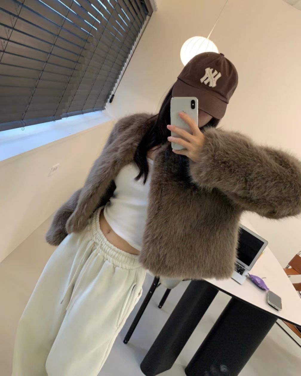 LINE_ALBUM_20251226(五) OLIVE秋冬韓國連線-原始檔4(服飾類)_260114_52