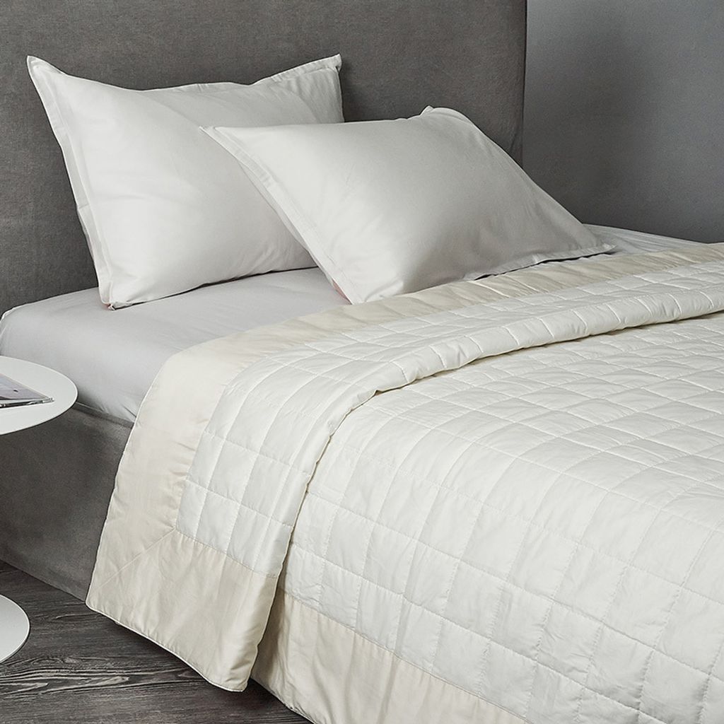 094000_Ks_雅客-鋪棉涼夏被(米白金)-02_800X800