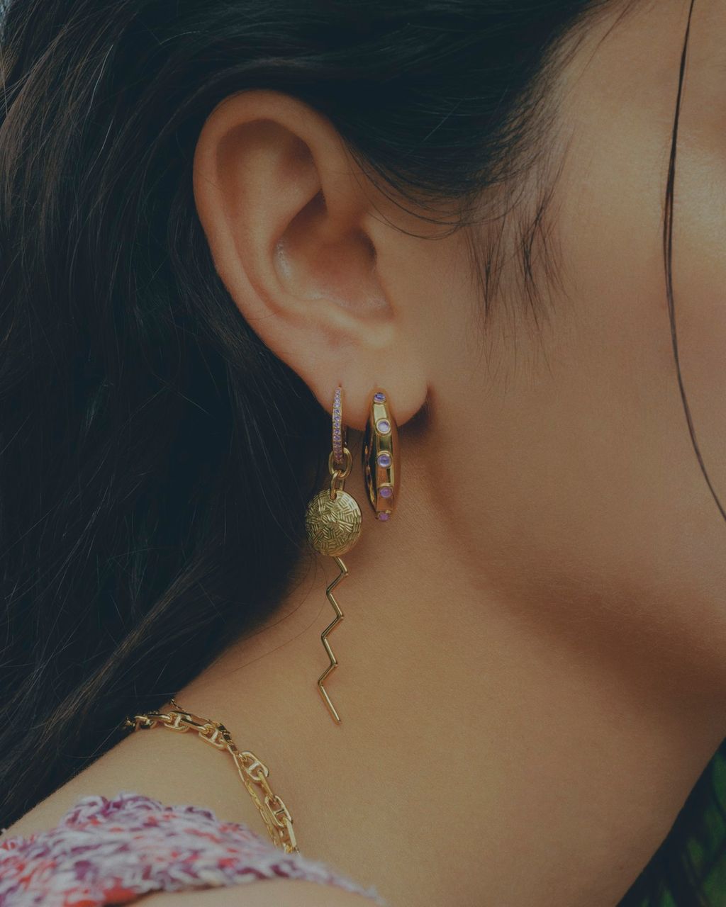 Futuro-Caramella Earring Violet_Como Earring Violet_300dpi_full_res.jpg