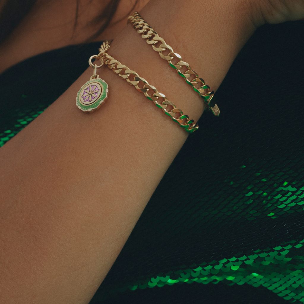 Forza_Bracelet_Mini_Clasp_Yameen_Emerald_Charm_Journey_Lilac_Glitter_Coin_101721_ful_res.jpeg
