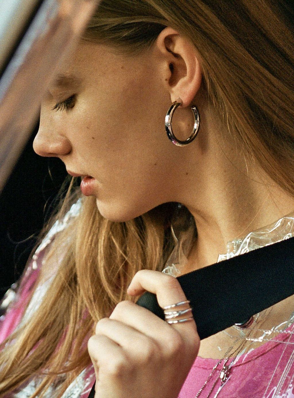 Ruby_hoop_35_Auguste_wrap_ring_silver (1).jpg