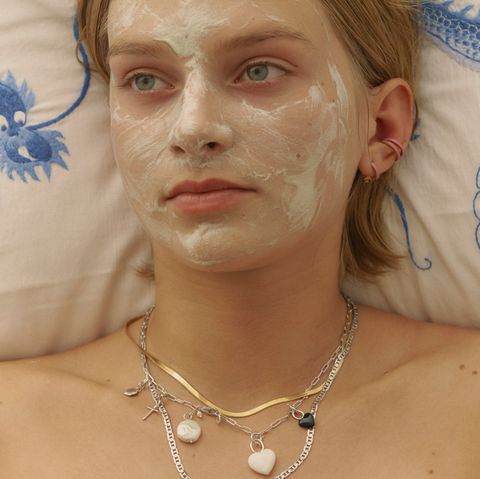 Mio_Chain_Carlo_Alessandria_Necklace_Kim_George_Mother_Heart_Onyx_Heart_Charm_Cindy_Lilac_Coral_Ear_Cuff_Kate_Lilac_Huggie_Face0672 1_full_res.jpeg