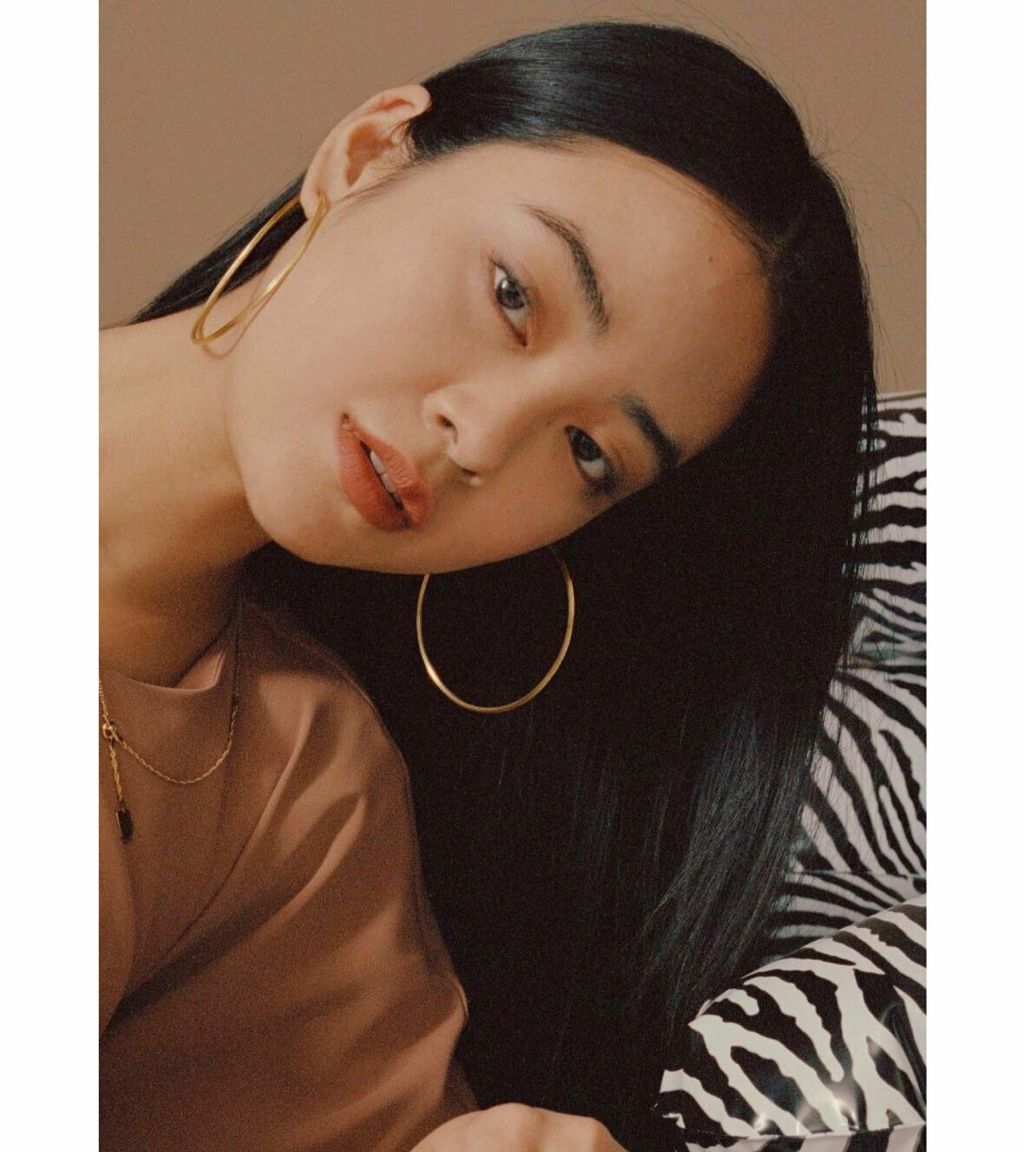 maria-black--70-gold