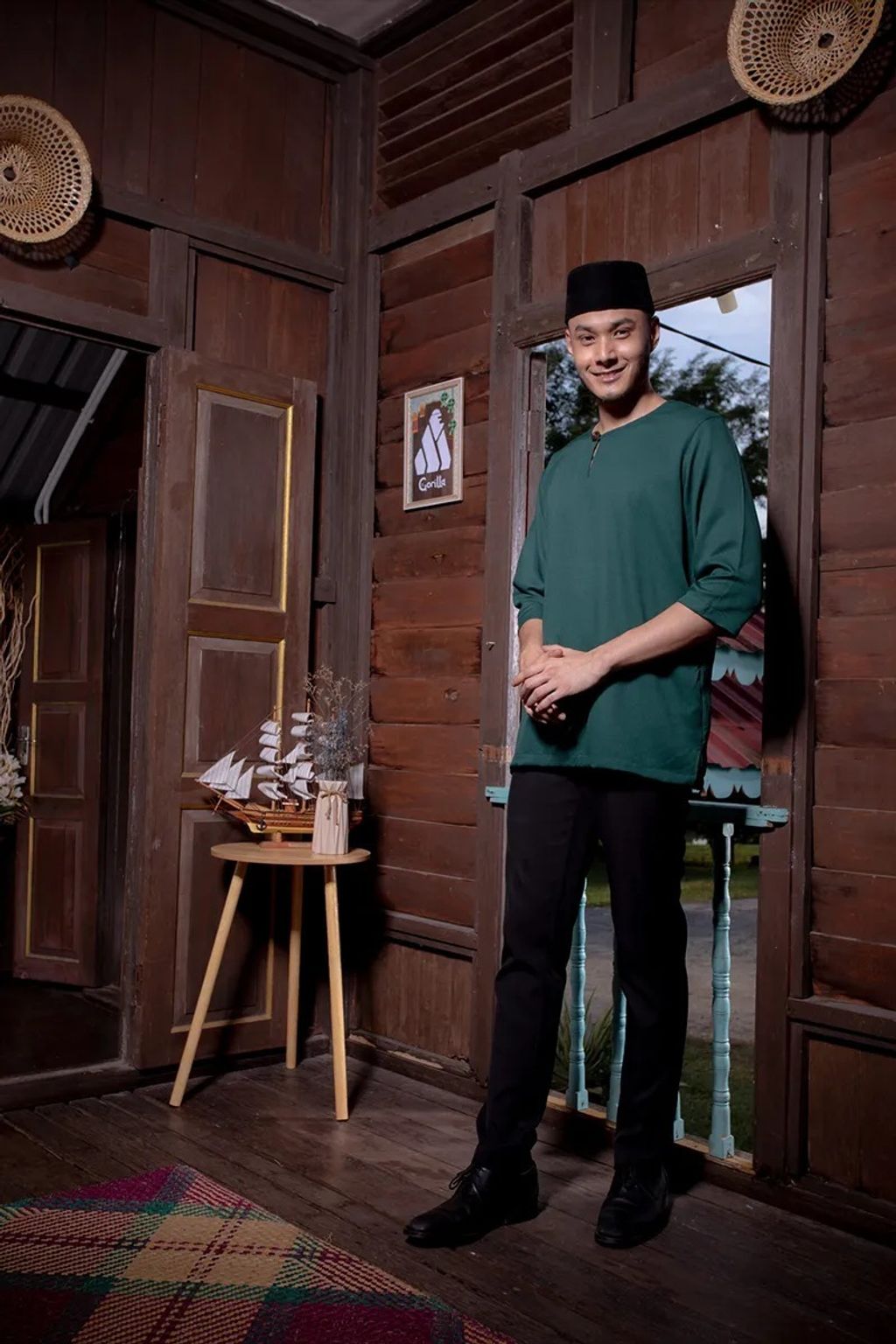 Emerald-Green-Dewasa-2