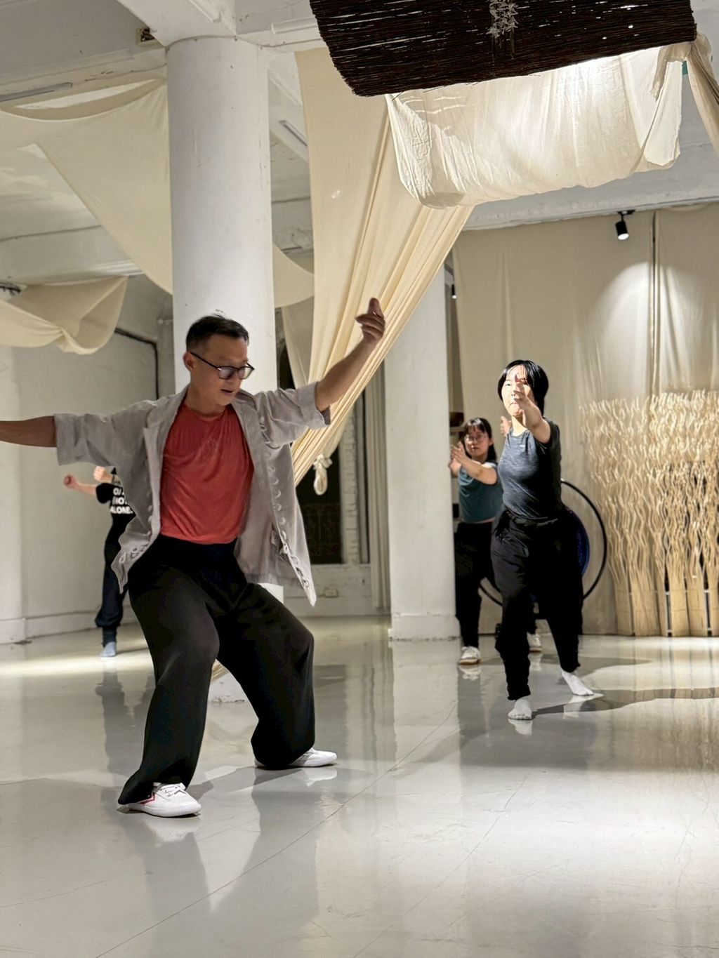 LINE_ALBUM_螳螂翻車_260420_121