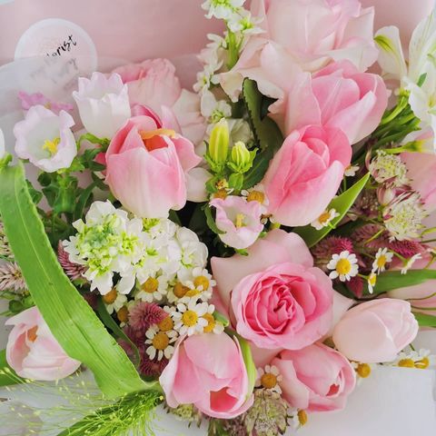 Pink Tulips Mix Bouquet 2.jpg