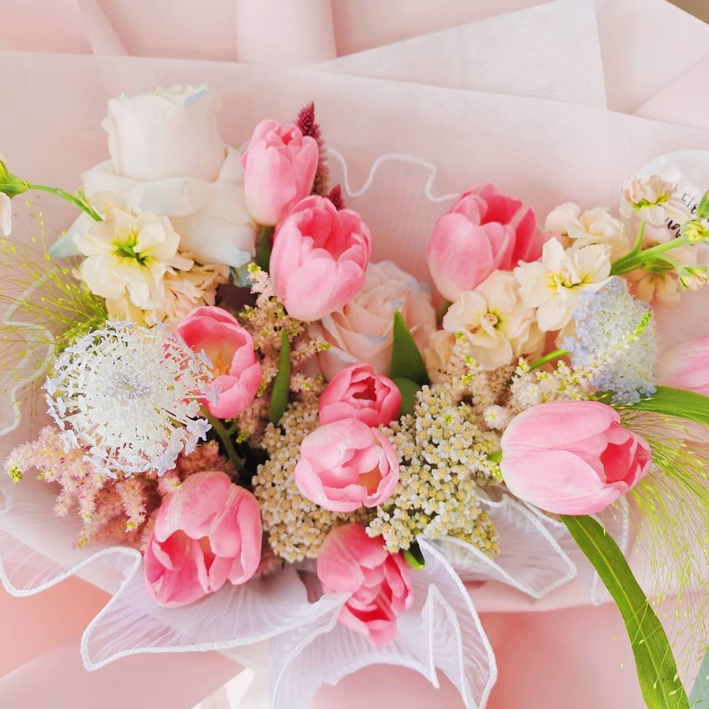 Pink Tulips Mix Bouquet 3.1.jpg