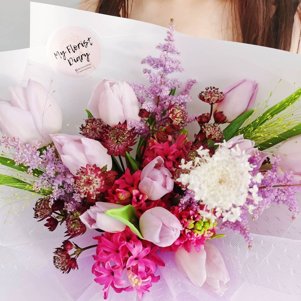 Light Purple Tulips Bouquet 2.jpg