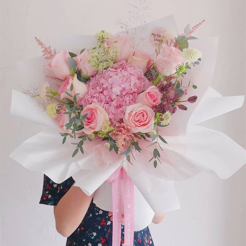 Large Pink Hydrangea Rose Bouquet 3.jpg
