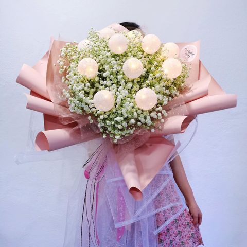 VDAY 2021 Candy Light Baby Breath3.jpg