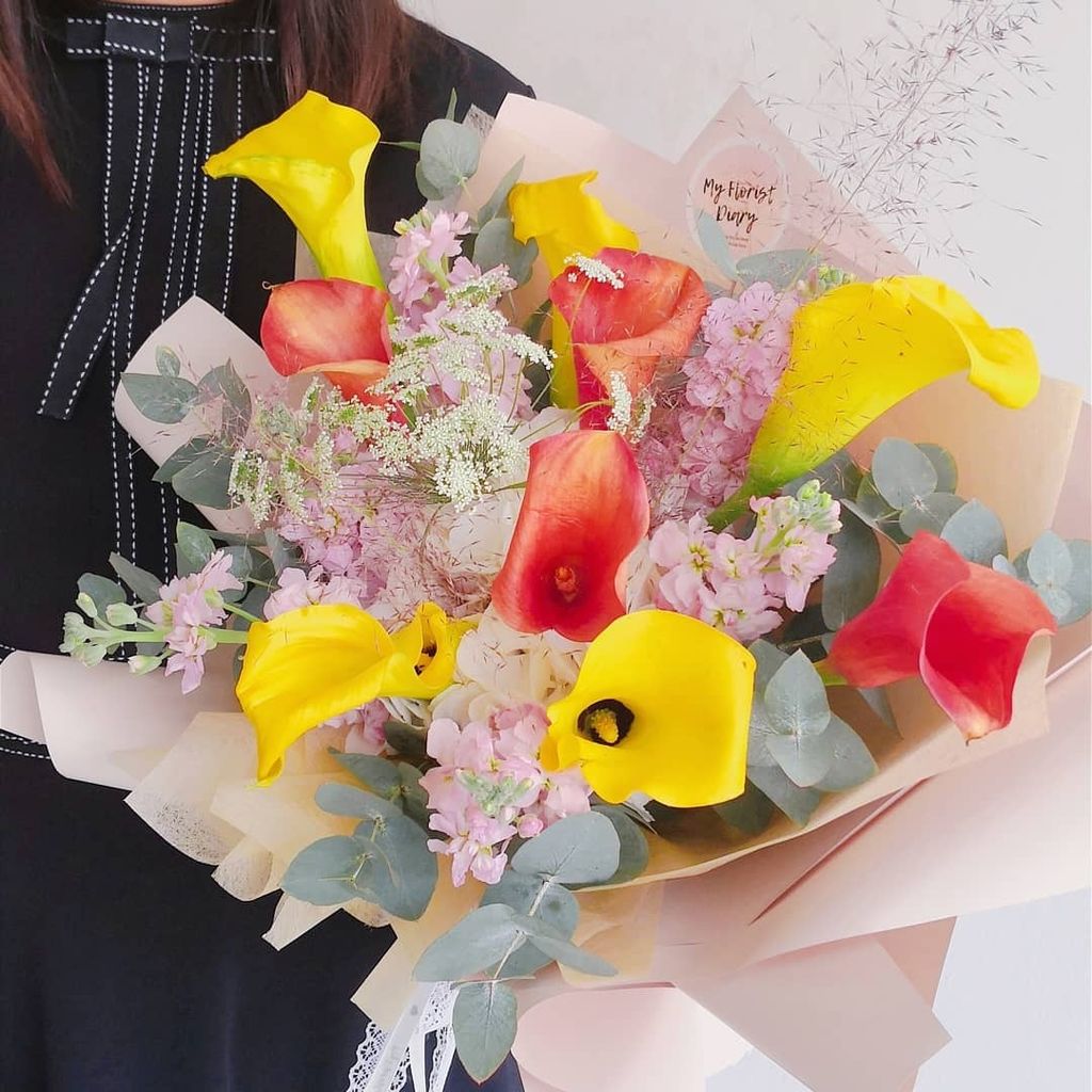 Calla Lily Hydrangea Bouquet 1.jpg