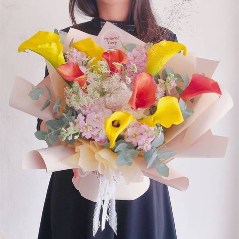 Calla Lily Hydrangea Bouquet.jpg