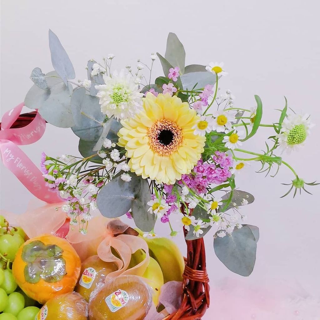 Flower Fruit Basket 1.jpg