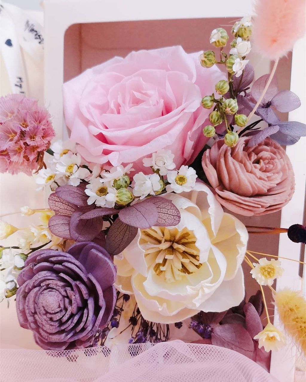 Preserved Flower Frame 1 (1).jpg