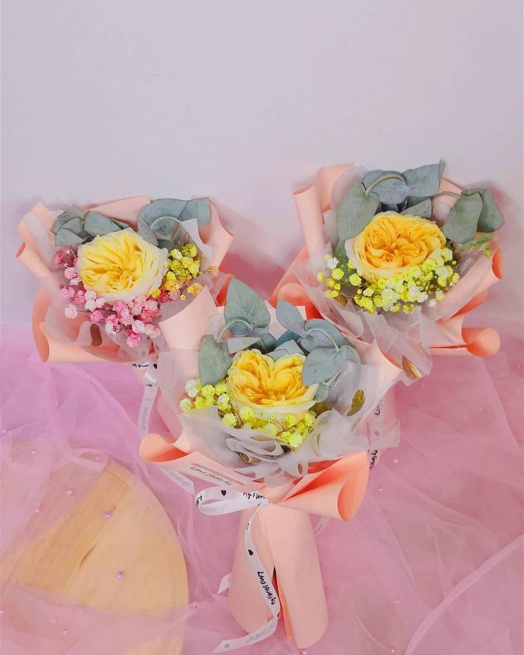 Single Rose Bouquet 4.jpg