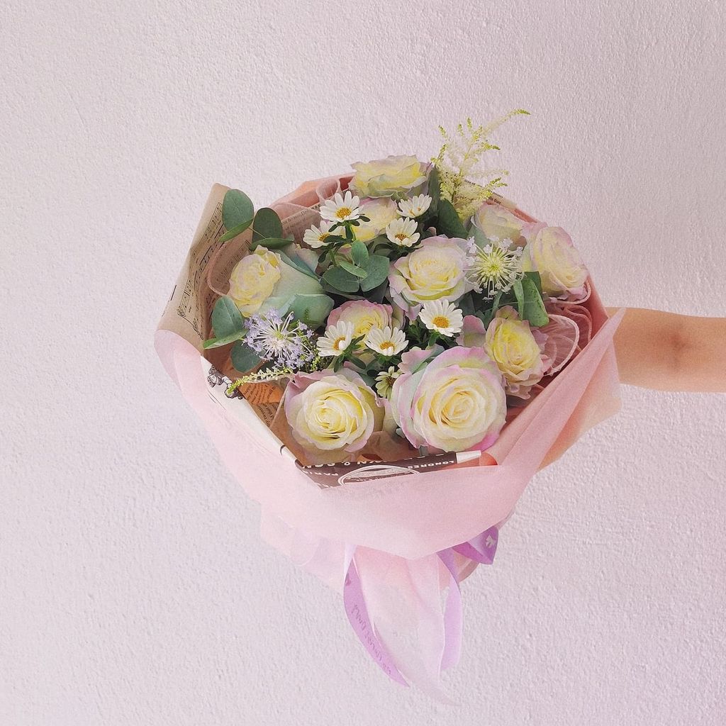 Sweet Aurora Round Bouquet 3.jpg