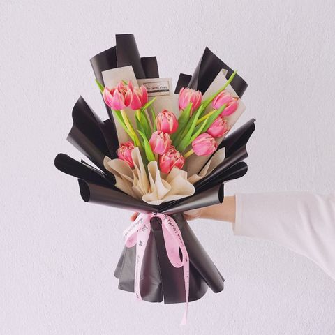 Minimalist Bright Pink Tulip Bouquet 1.jpg
