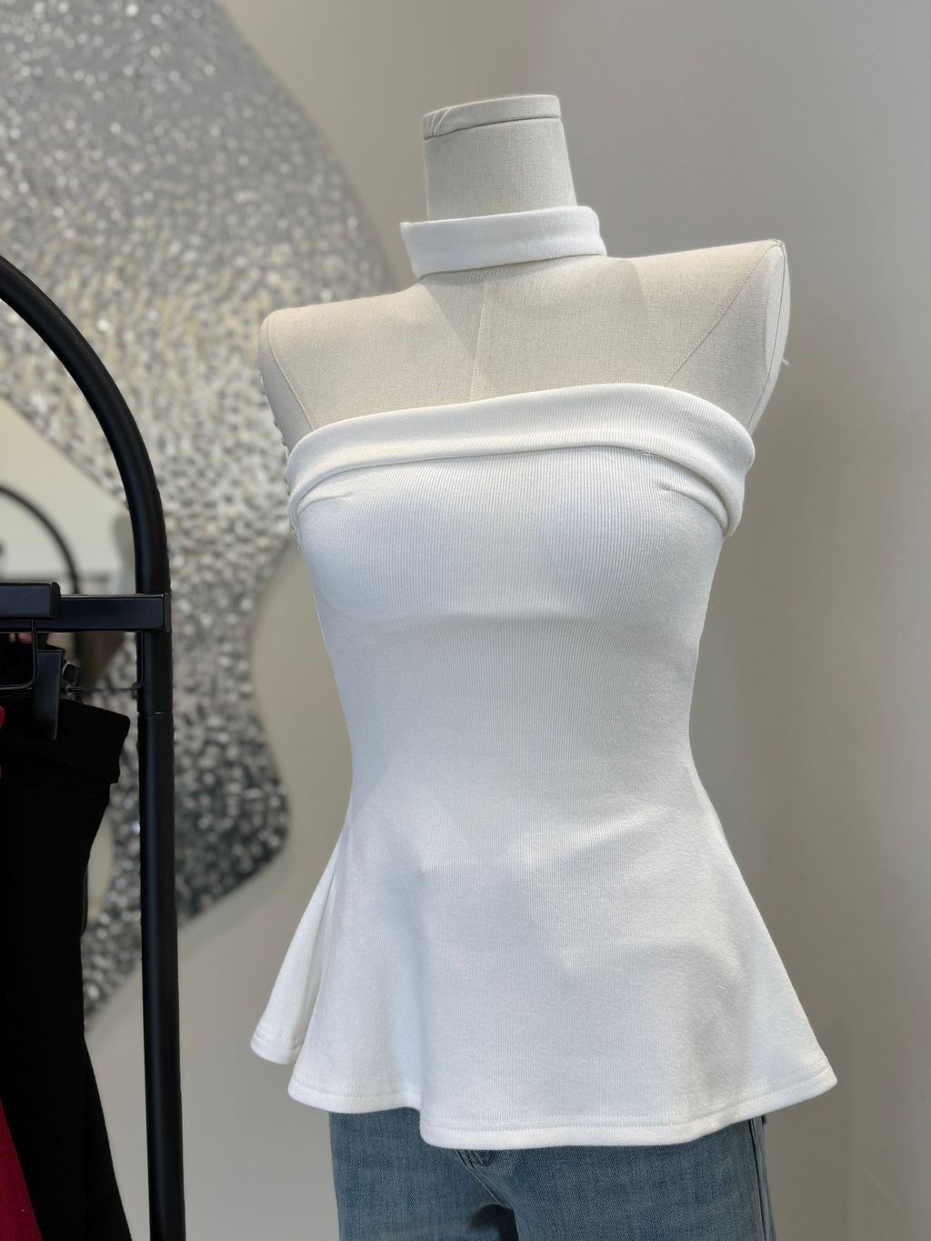 image_E2545AF9-E3E3-4851-A3E3-1267F9A906AF_1763280534