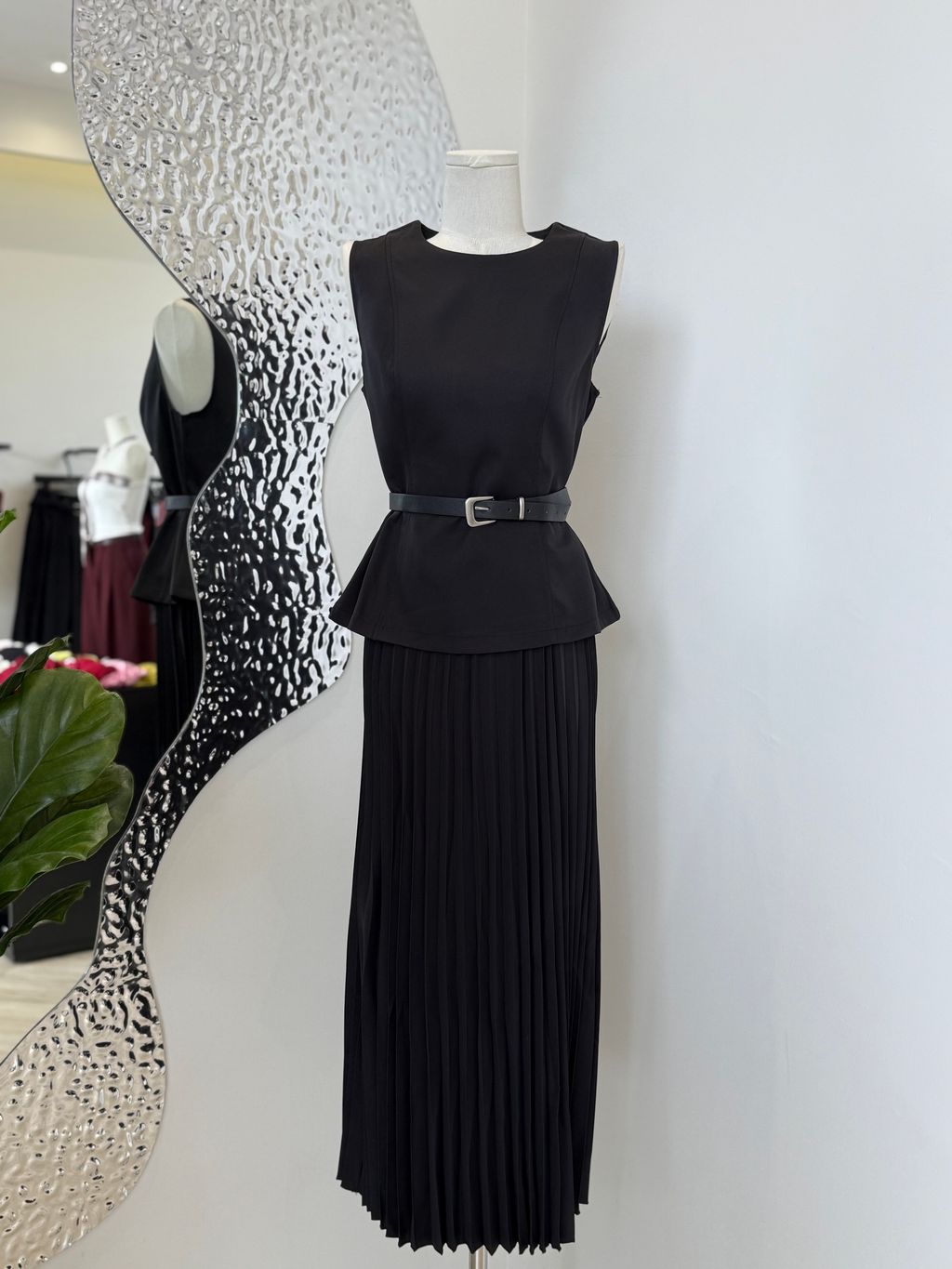 image_45913998-6515-41DD-A57B-585E19B21C48_1764322809