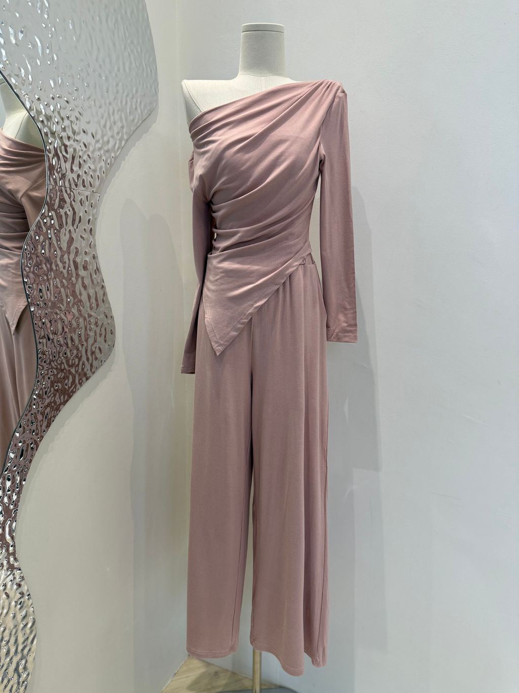 image_9FADD103-F0EF-4B6B-931A-A3EDEE2F8C21_1764920430