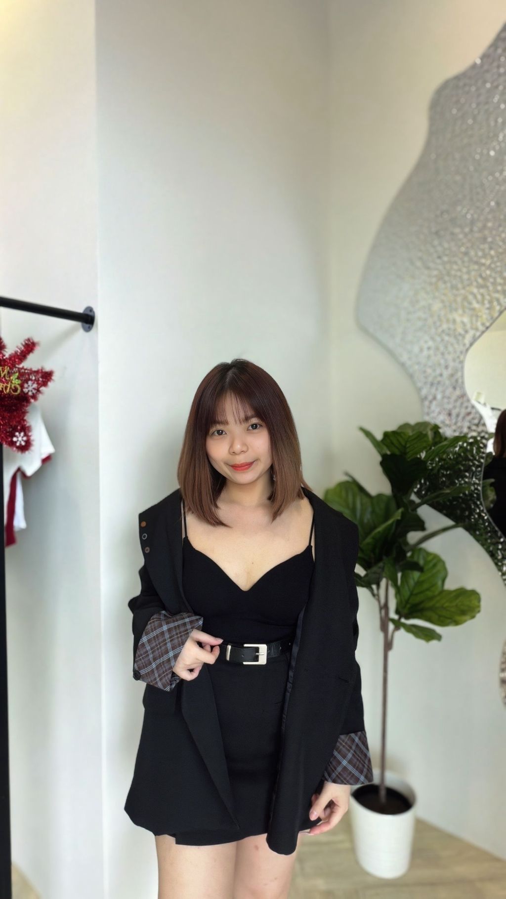 image_8D76BC10-ADD2-4CA4-93FA-10B131E54DDE_1766376169