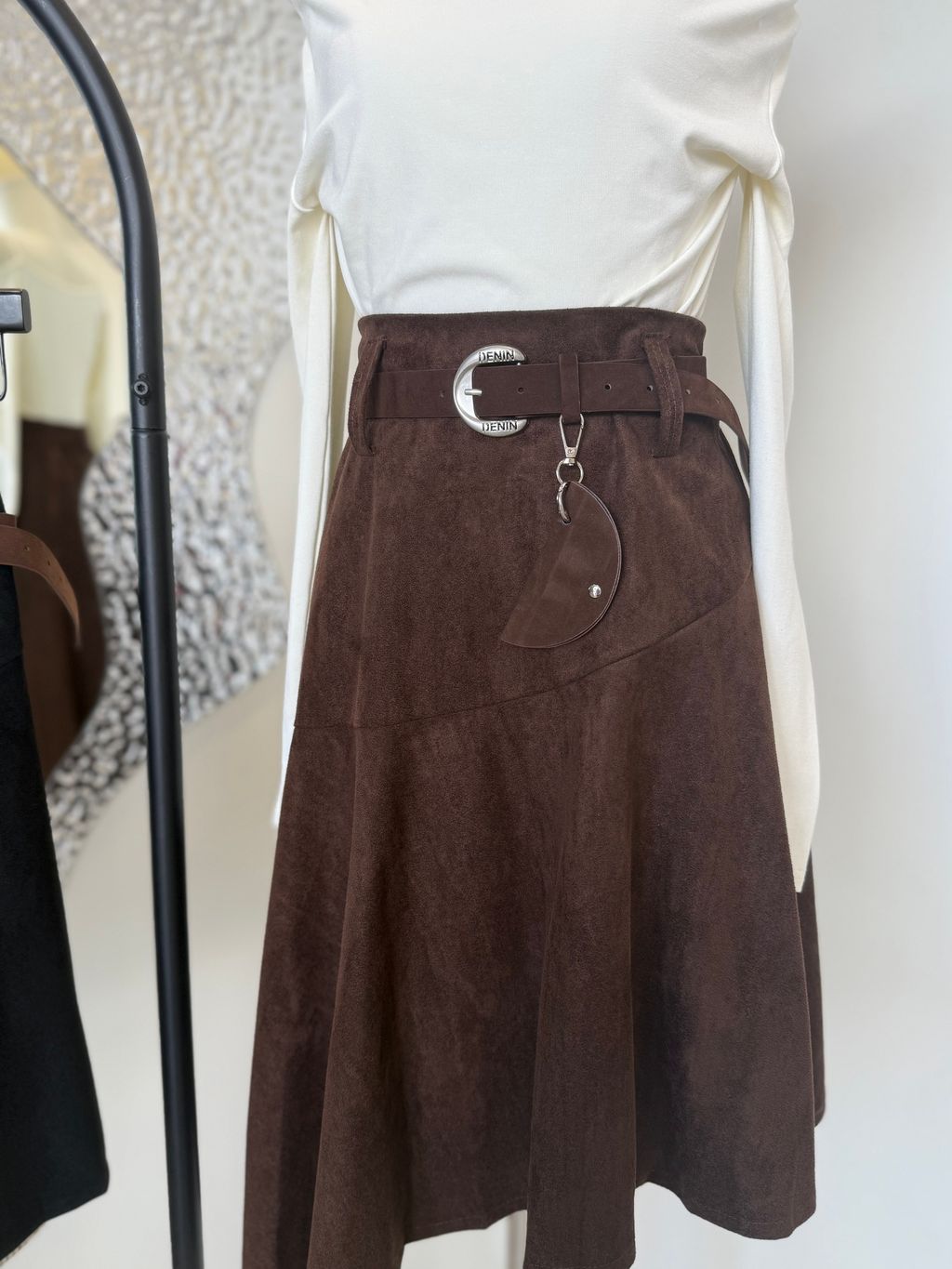 image_4AFB2435-E937-484C-BE3D-5BDB7915C333_1766548770