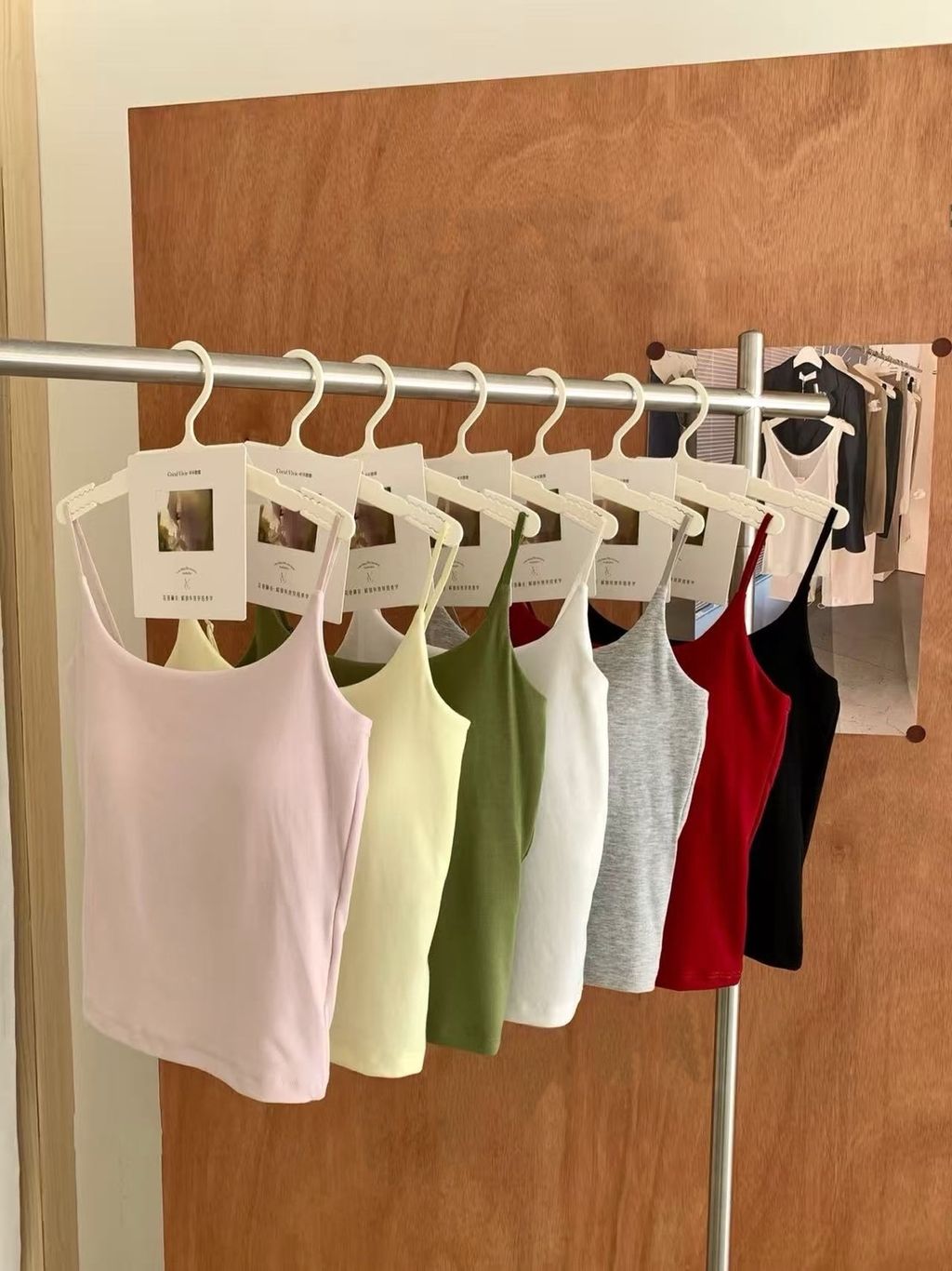 4E90C1DB-98EB-463A-B431-8E3288542DCA